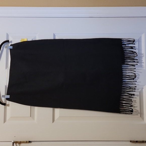 Black Wool Skirt With Fringes - Picture 6 of 8